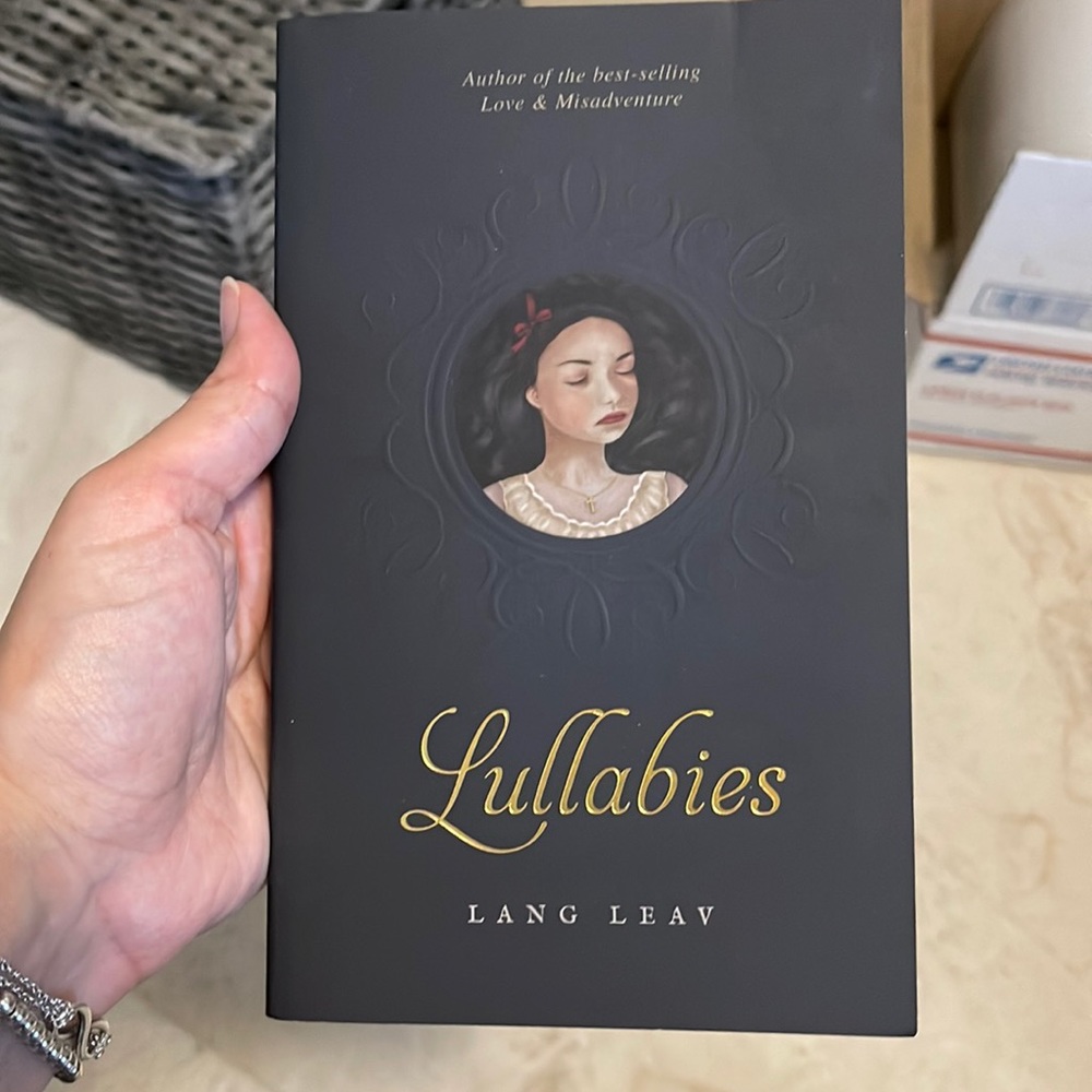 Lullabies by Lang Leav book